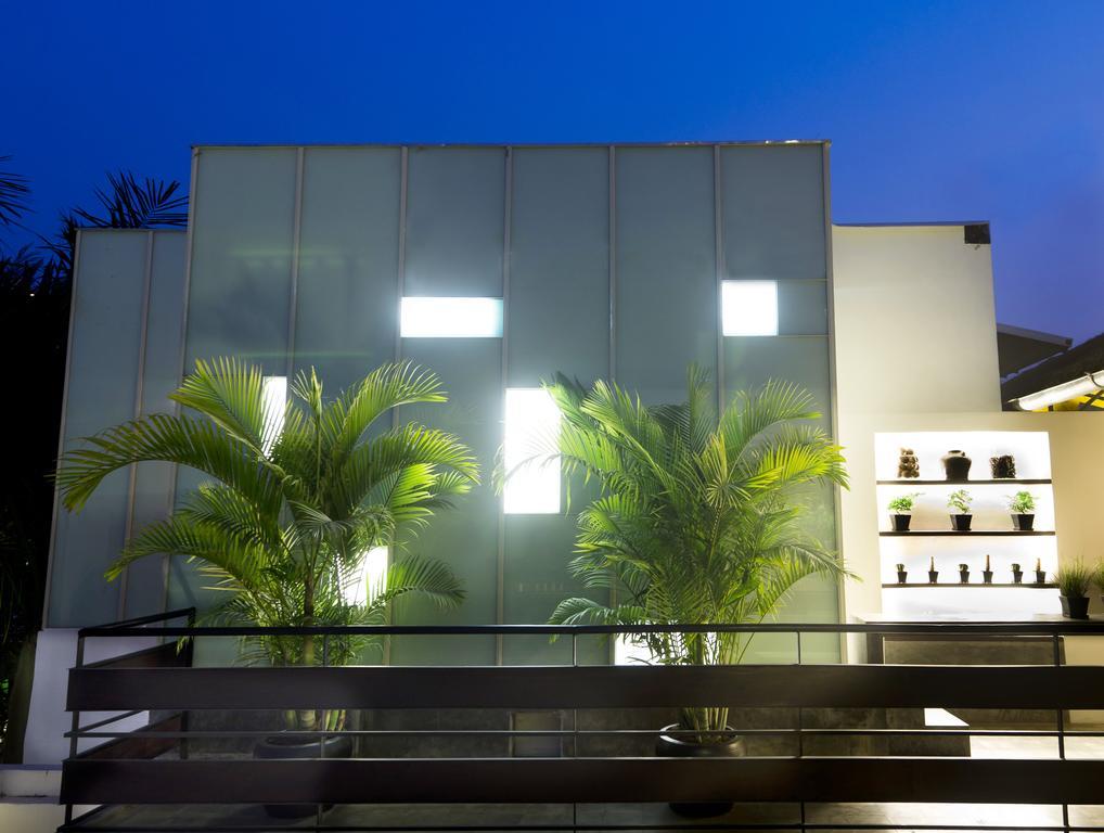 Viroth'S Villa Siem Reap Exterior photo
